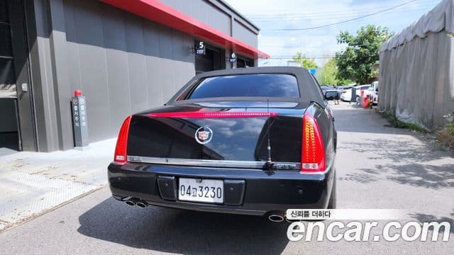 Cadillac DTS 4.6 лимузин, 2008 4