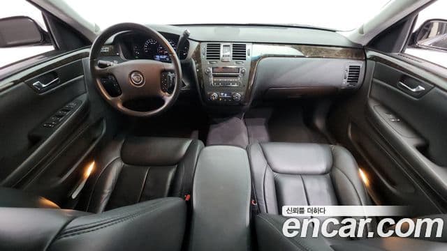 Cadillac DTS 4.6 лимузин, 2008 7