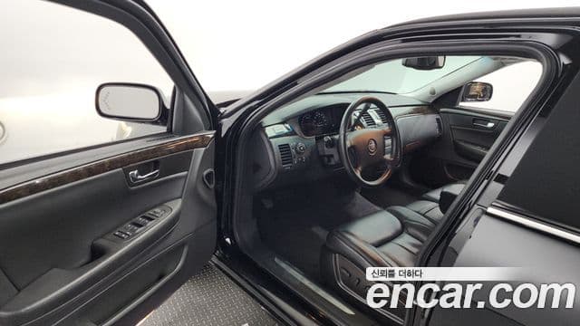 Cadillac DTS 4.6 лимузин, 2008 10