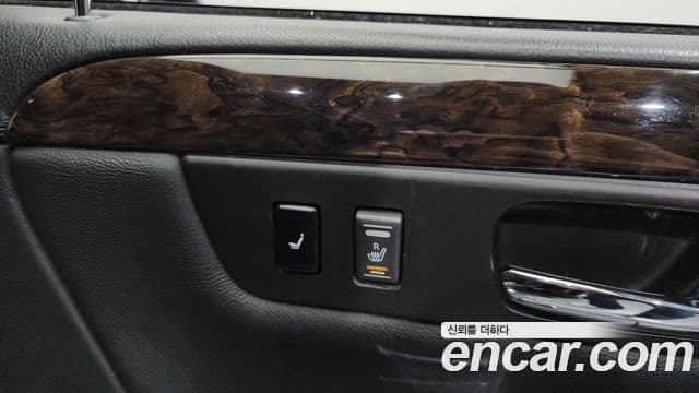 Cadillac DTS 4.6 лимузин, 2008 19