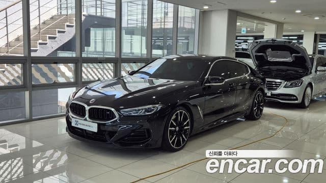 BMW 8시리즈 (G15) M850i xDrive Gran Coupe, 2023 1