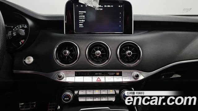 Kia 스팅어 GT, 2018 15