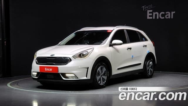 Kia Niro Prestige, 2018 1