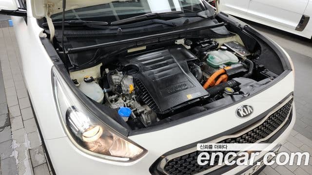 Kia Niro Prestige, 2018 6