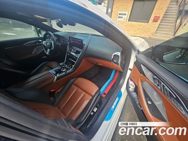 BMW 8시리즈 (G15) M850i xDrive Gran Coupe, 2023 9