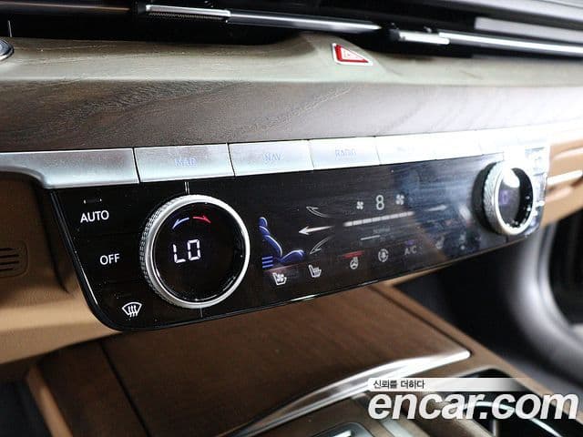 Genesis G80 (RG3) бензин 2.5 турбо AWD, 2022 11