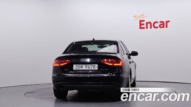 Audi New A4 B8, 2013 4