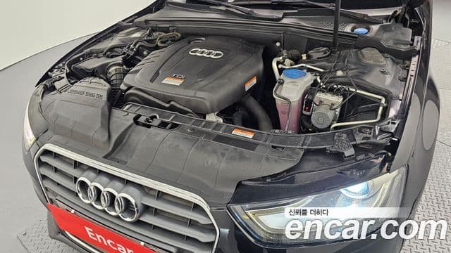 Audi New A4 B8, 2013 6