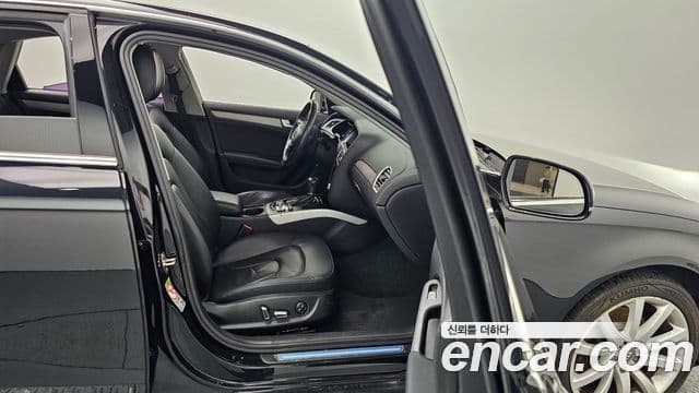 Audi New A4 B8, 2013 16