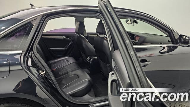 Audi New A4 B8, 2013 17