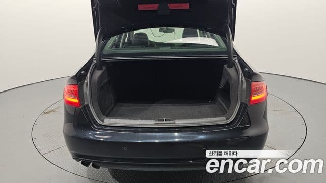 Audi New A4 B8, 2013 20