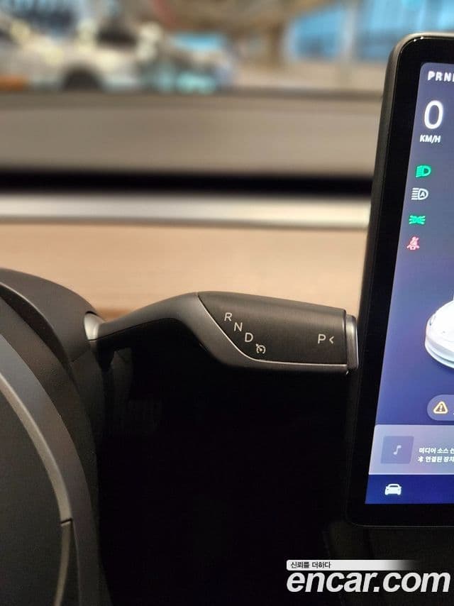 Tesla модель 3, 2022 14