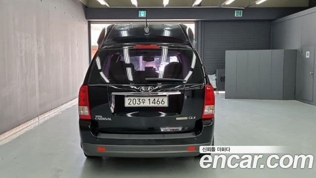 Kia Carnival R Grand Carnival High Limousine GLX, 2010 4