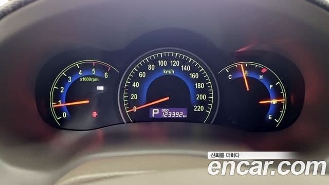 Kia Carnival R Grand Carnival High Limousine GLX, 2010 8