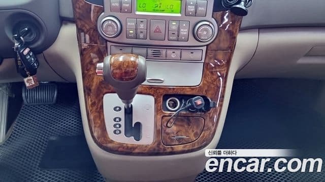 Kia Carnival R Grand Carnival High Limousine GLX, 2010 9