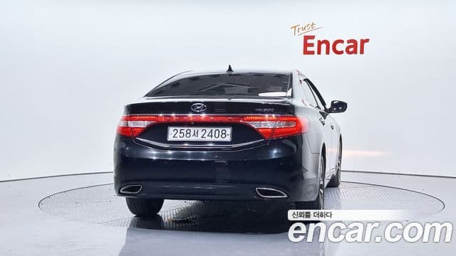 Hyundai Grandeur HG LPG HG300 таксомоторный тип, 2011 4