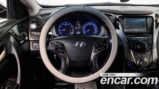 Hyundai Grandeur HG LPG HG300 таксомоторный тип, 2011 13