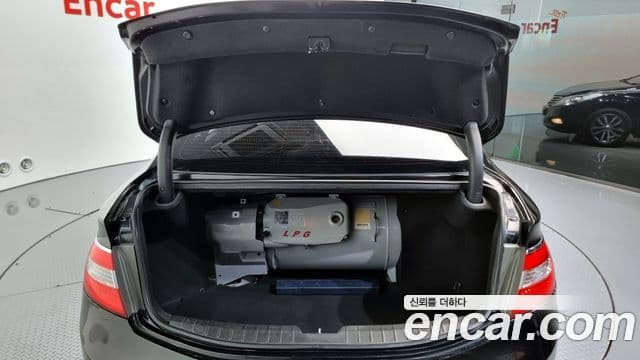 Hyundai Grandeur HG LPG HG300 таксомоторный тип, 2011 20