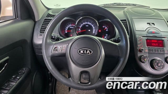 Kia Soul 1.6 Smart, 2011 13