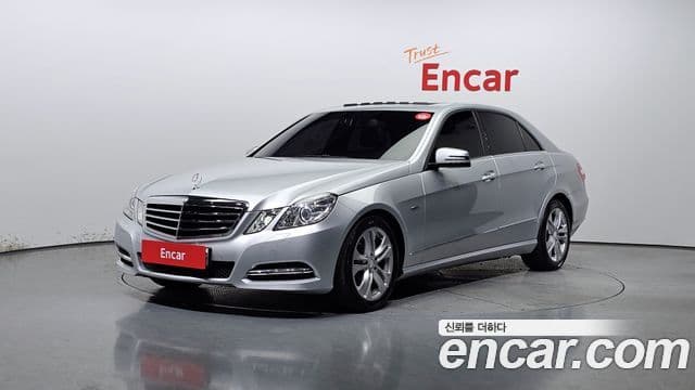 Mercedes-Benz E-класс W212 Avantgarde, 2011 1