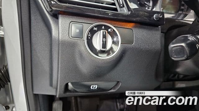 Mercedes-Benz E-класс W212 Avantgarde, 2011 17