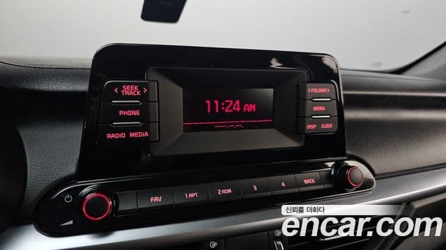 Kia The / новый New K3 2세대 Trendy, 2022 18