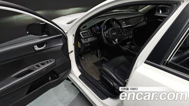 Kia K5 2세대 Style Edition, 2018 11