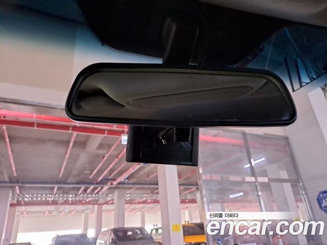 KG모빌리티(SsangYong) Tivoli дизель VX 2WD, 2016 17