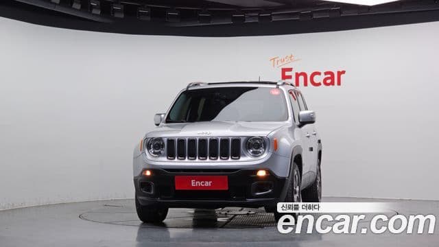 Jeep Renegade 2.0 дизель Limited AWD, 2015 3