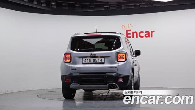 Jeep Renegade 2.0 дизель Limited AWD, 2015 4