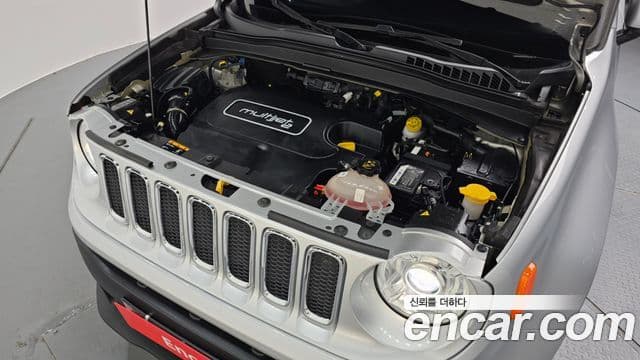 Jeep Renegade 2.0 дизель Limited AWD, 2015 6