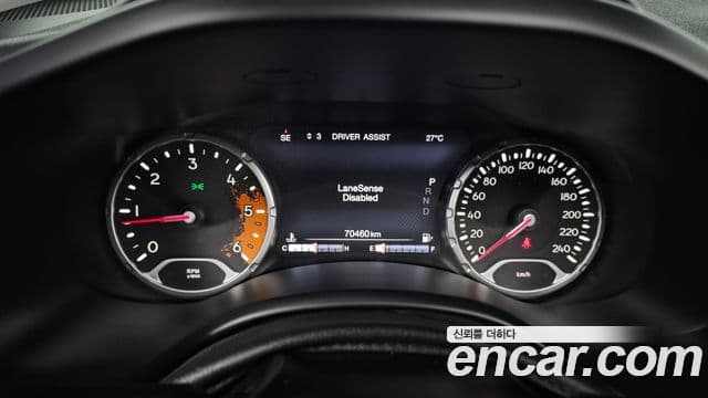 Jeep Renegade 2.0 дизель Limited AWD, 2015 8