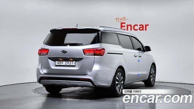 Kia All New Carnival Luxury, 2015 2