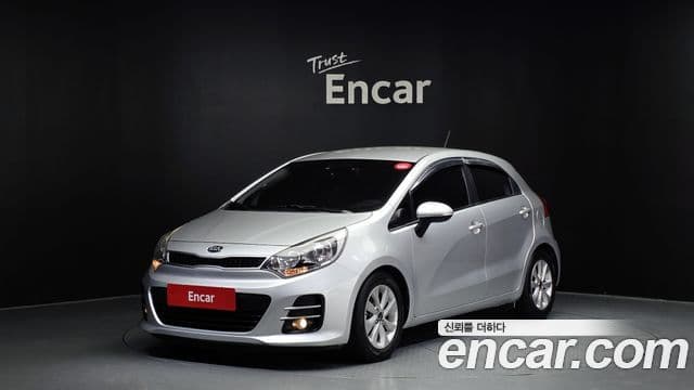 Kia The / новый New Pride Luxury, 2015 1