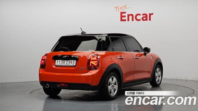 Mini Cooper 3세대, 2021 2