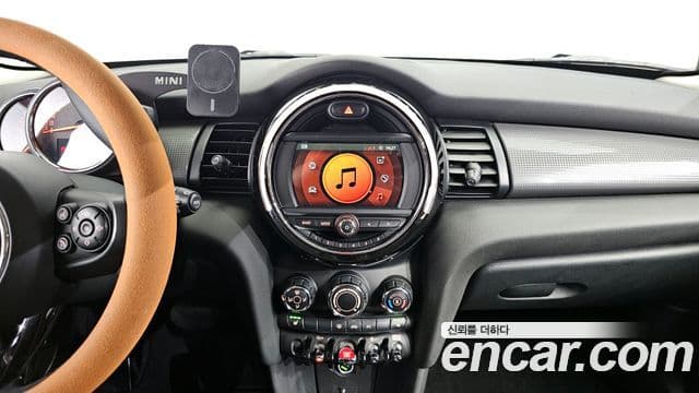 Mini Cooper 3세대, 2021 15