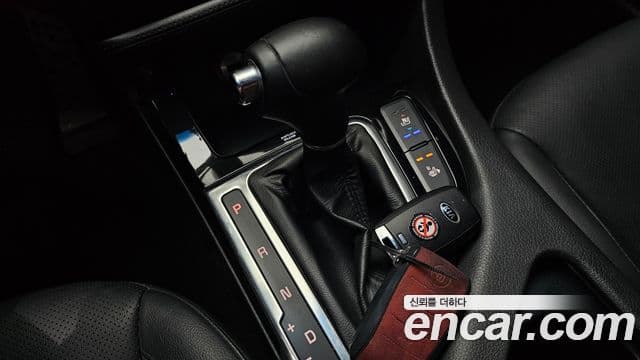 Kia K5 гибрид Prestige, 2014 9