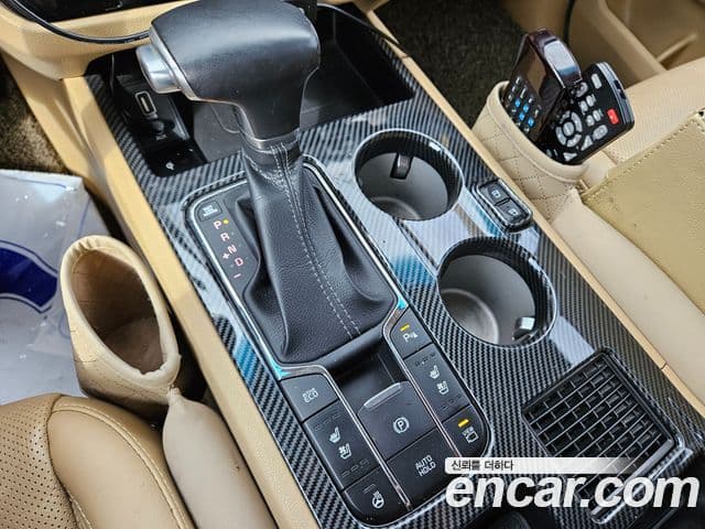 Kia The / новый New Carnival Noblesse Special, 2019 9