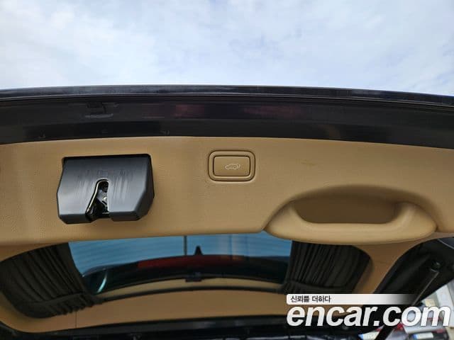 Kia The / новый New Carnival Noblesse Special, 2019 19