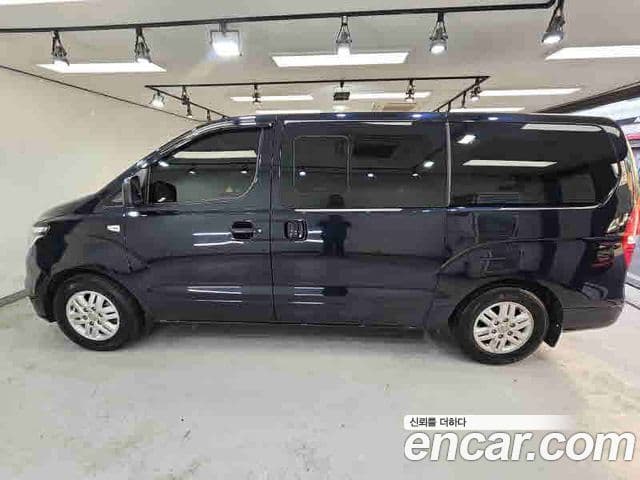 Hyundai The / новый New Grand Starex Modern, 2021 все фото