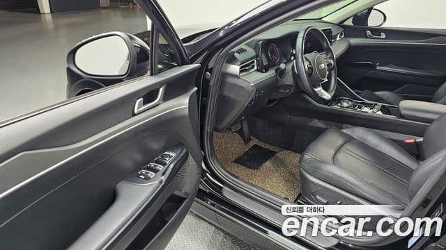 Kia K5 3세대 Prestige, 2020 11