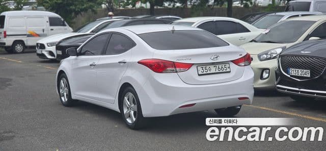 Hyundai Avante MD Modern, 2014 все фото