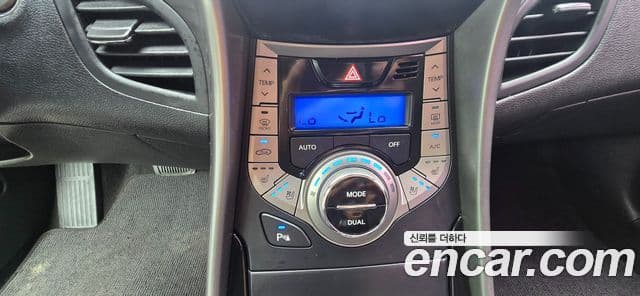 Hyundai Avante MD Modern, 2014 12