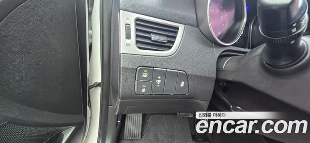 Hyundai Avante MD Modern, 2014 14