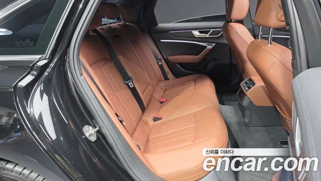 Audi A6 (C8) Premium, 2023 12