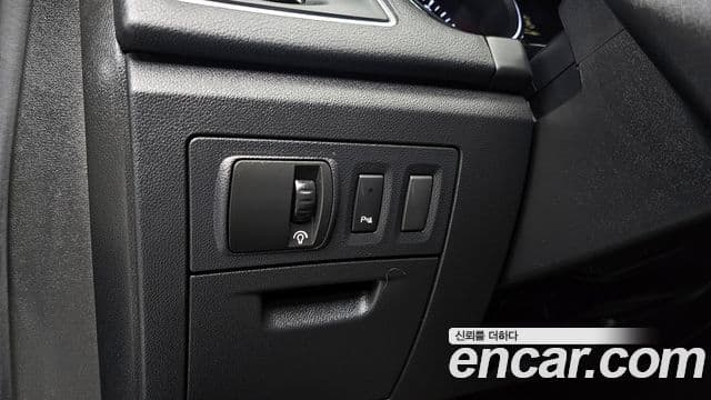 Renault Korea(Samsung) SM7 Nova LPLI 2.0 LPe для людей с инвалидностью, 2016 16