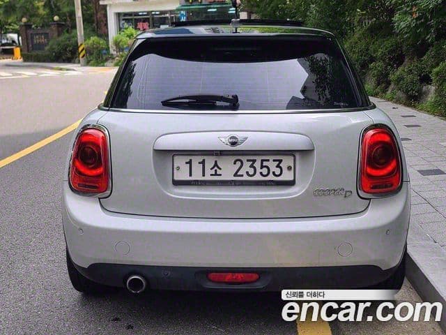 Mini Cooper D 3세대, 2015 4