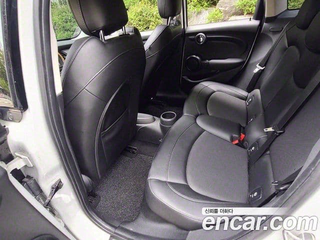 Mini Cooper D 3세대, 2015 11