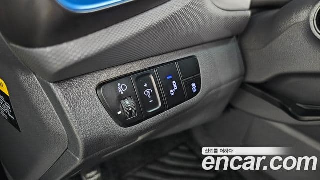 Hyundai Ioniq гибрид, 2016 16