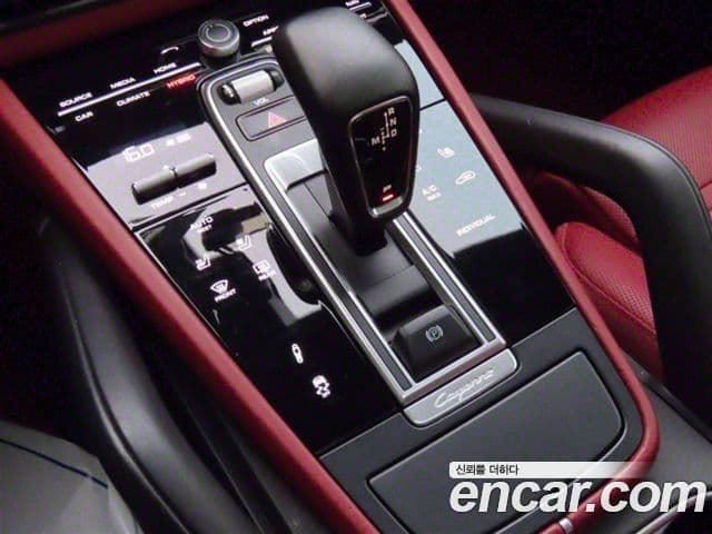 Porsche Cayenne (PO536) 3.0 E-гибрид, 2021 6